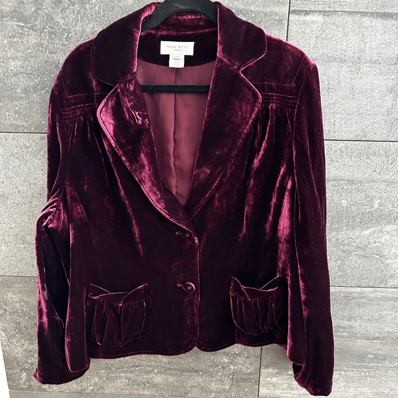 Nine West Woman Burgundy Velvet Jacket Size 18 W - Picture 1 of 9